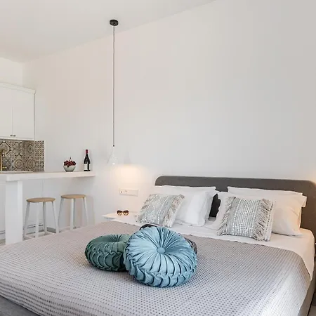 アパートホテル Birbas Agia Anna (Naxos)