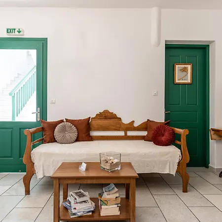 アパートホテル Birbas 2*